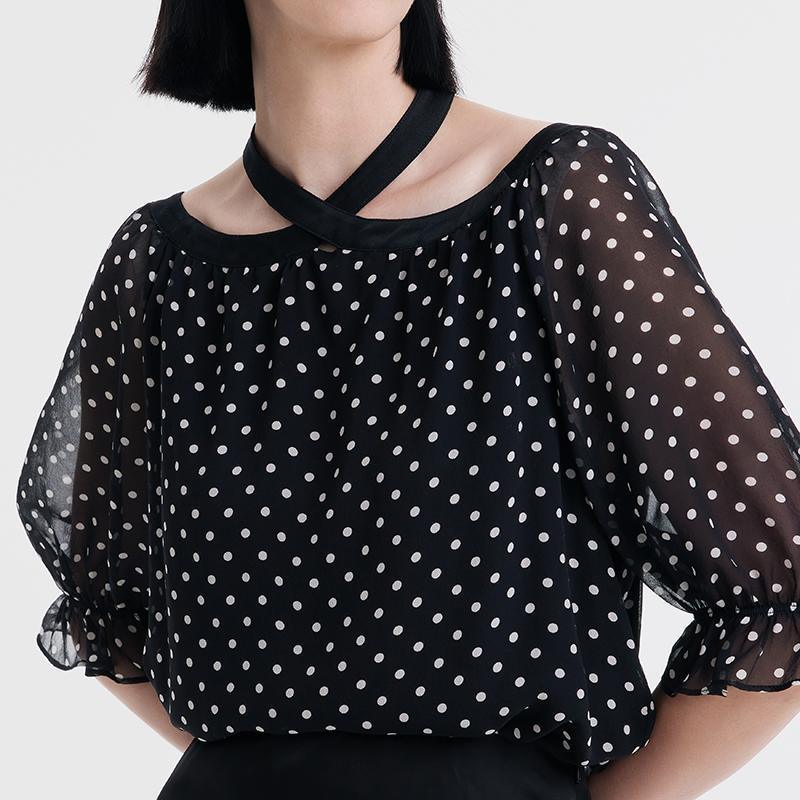 10 Momme Polka Dot Silk Neckline Top GOELIA