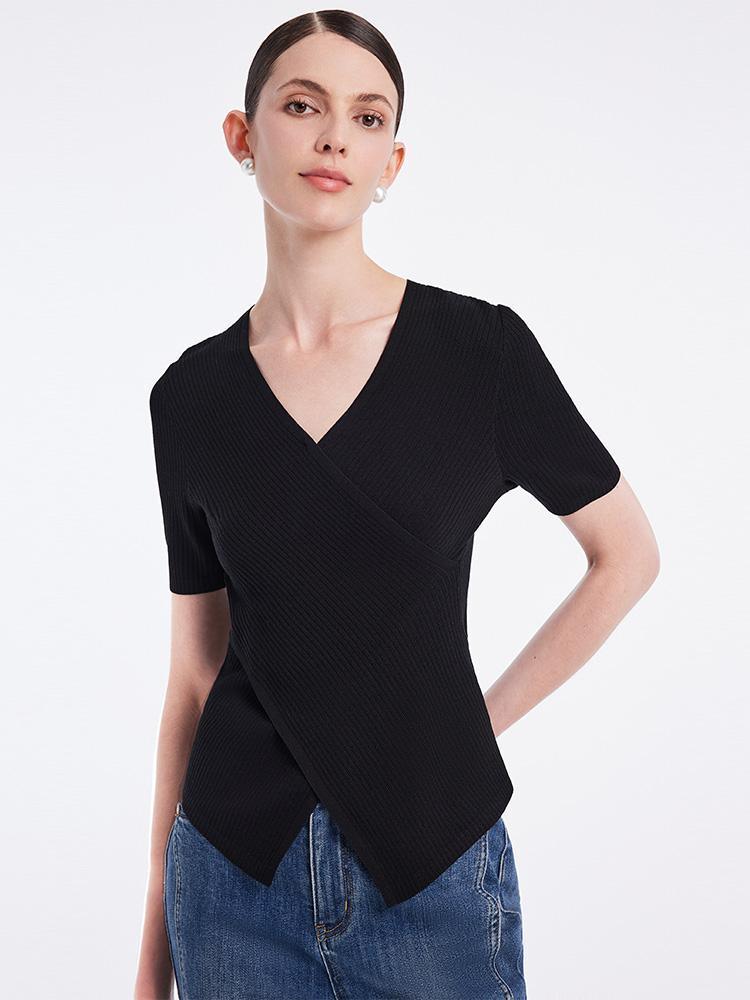 Black V-neck Slim Knitted Top GOELIA