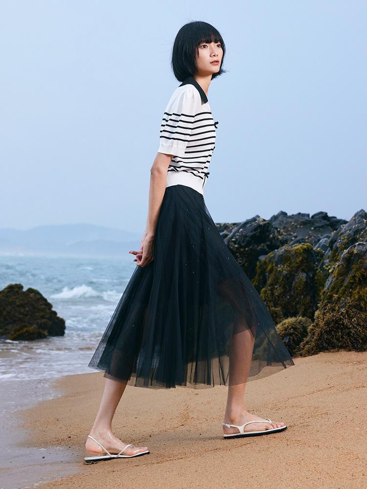 Two-Piece Set Knitted Cardigan And Tulle Skirt GOELIA