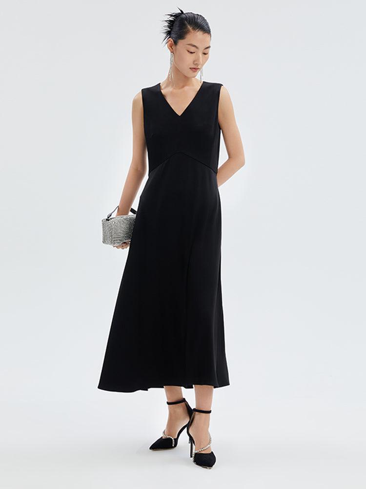 Triacetate Gathered Waist V-Neck Dress GOELIA