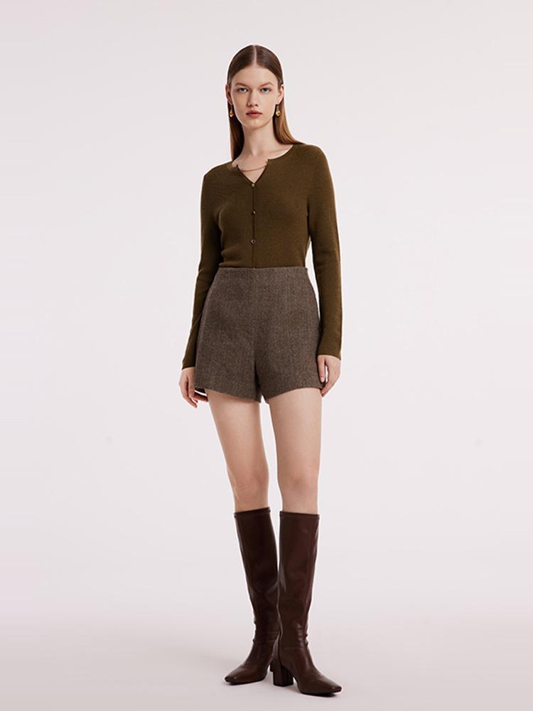 Machine Washable Wool V-Neck Sweater GOELIA