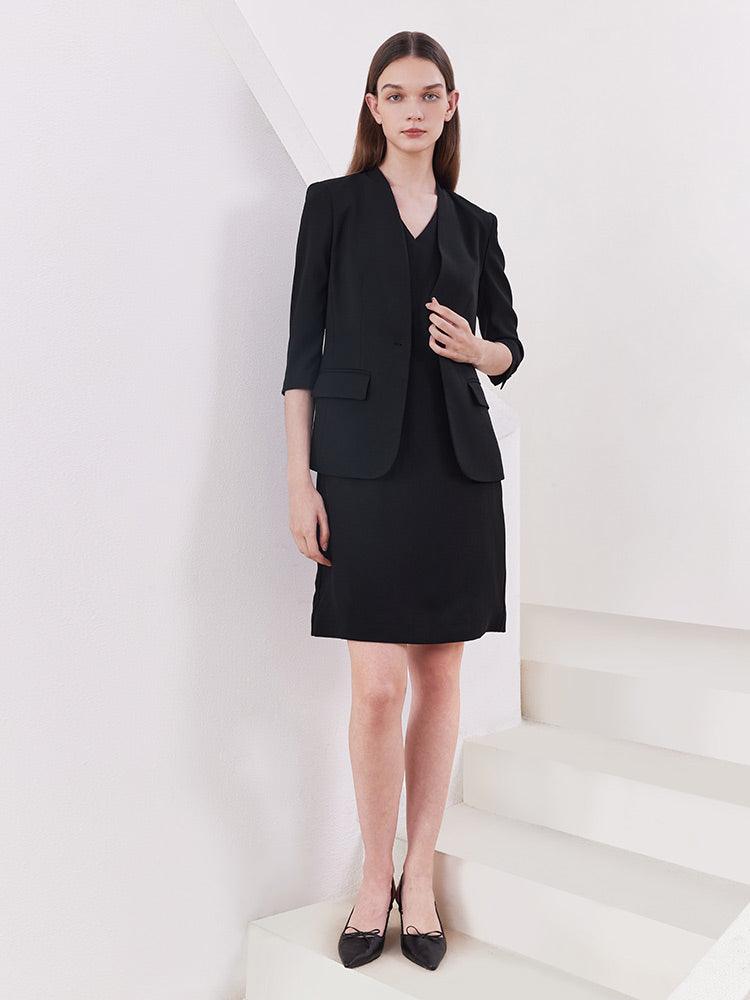 Black Slim One-Bottom Blazer GOELIA