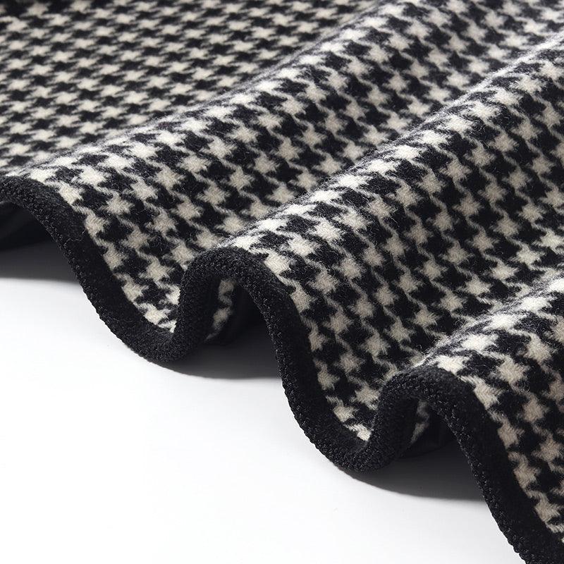 Black&white Woolen Houndstooth Crop Coat GOELIA