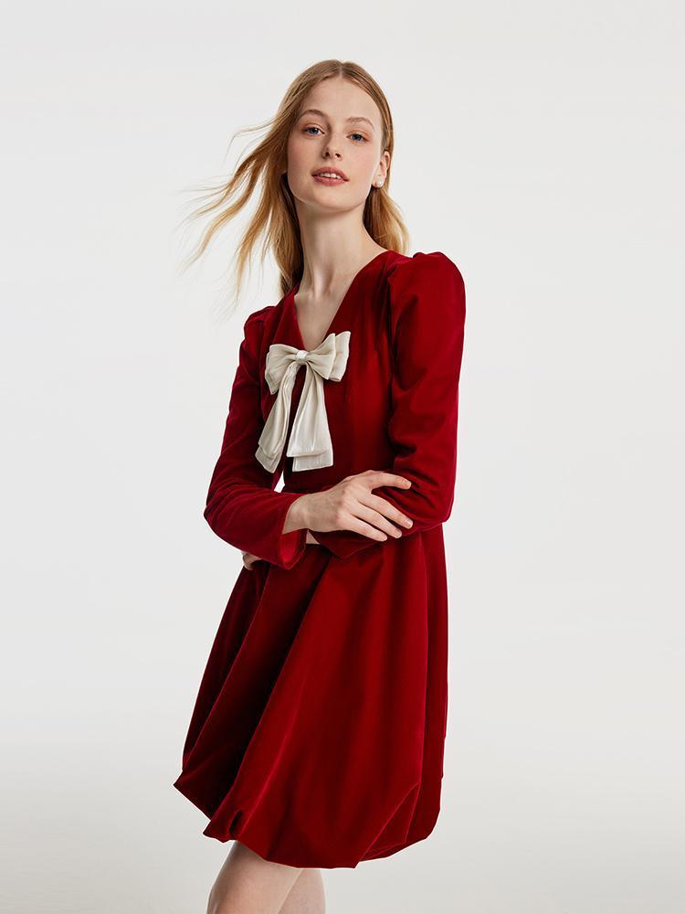 Velvet Dress With Detachable Bowknot GOELIA