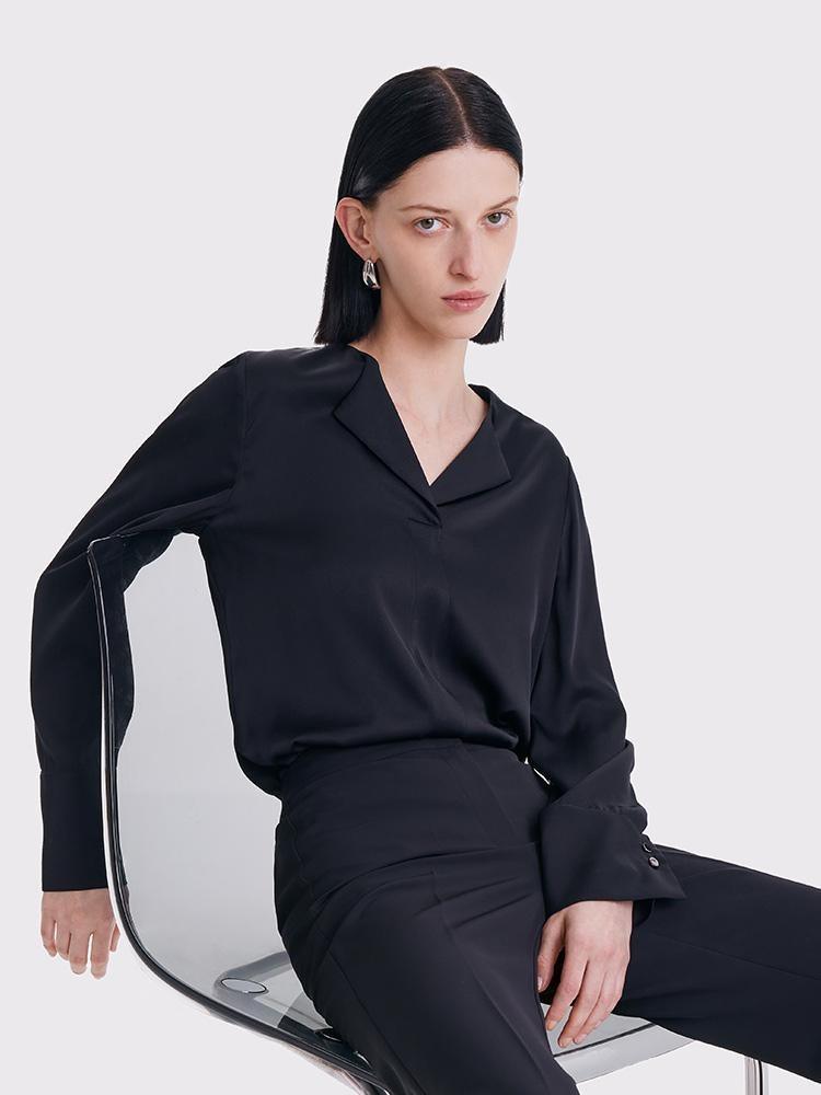 22 Momme V-neck Silk Shirt GOELIA