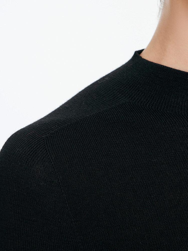 Seamless Woolen Mock Neck Sweater GOELIA