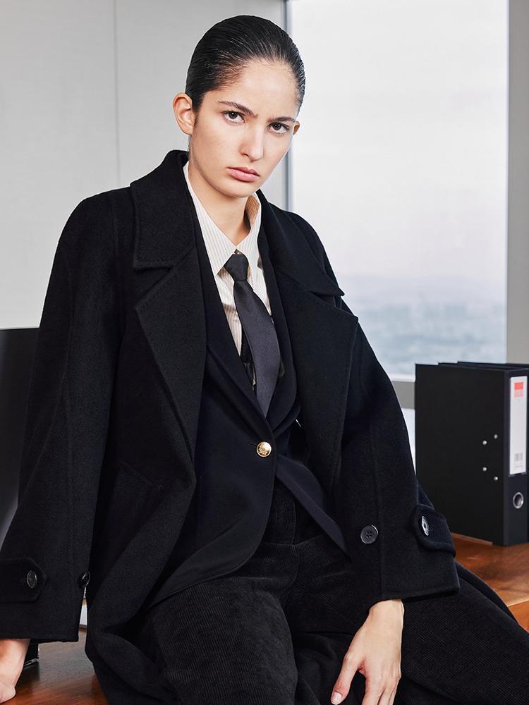 Wool And Cashmere Double-Faced Lapel Coat With Belt GOELIA