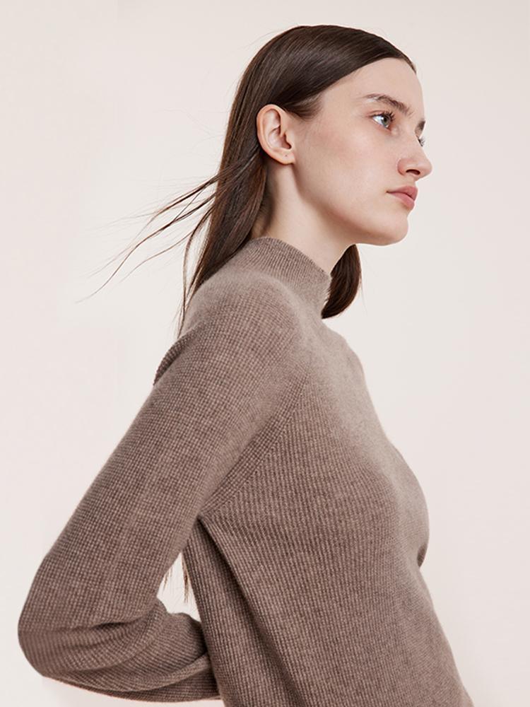 Coffee Seamless Mock Neck Cashmere Sweater GOELIA